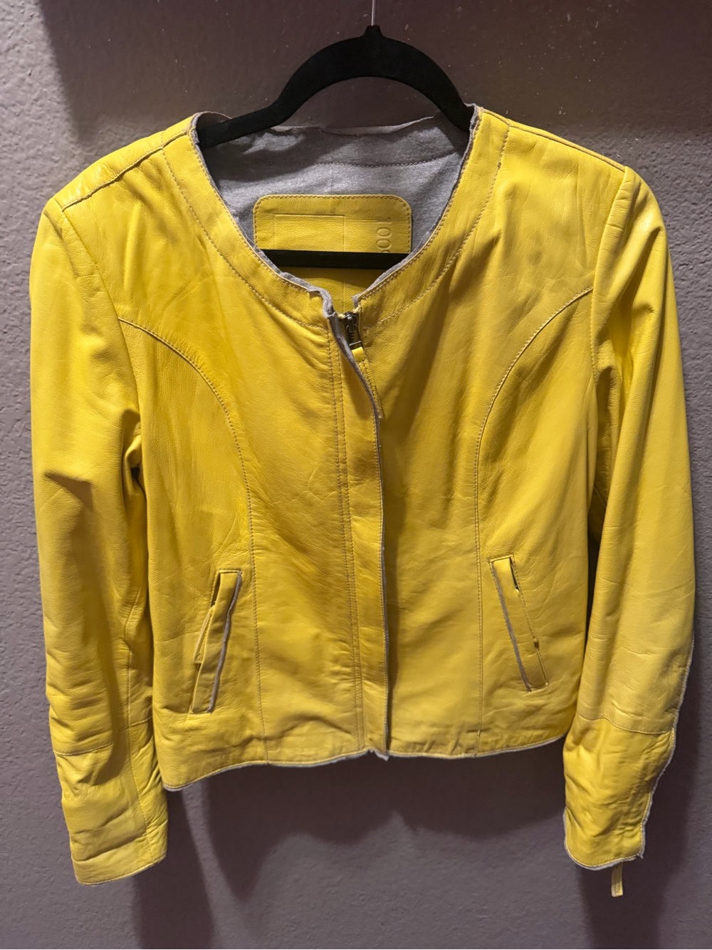 Cigno Nero Yellow Leather Cropped Moto Jacket Size 40 Real Leather Minimalist